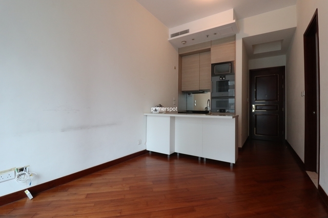 1 bdr flat The Avenue  photo 2