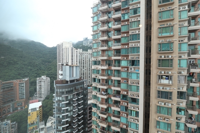 one wanchai studio flat  photo 6