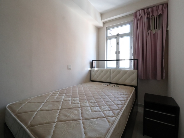 2 bdr flat furnished  photo 2